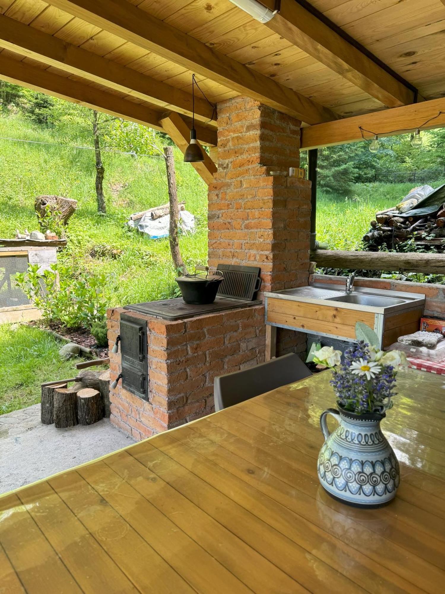 Soho Lodge Rasnov Bagian luar foto